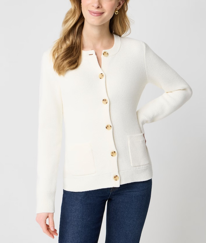 Cream cardigan 

#LTKSaleAlert #LTKSeasonal