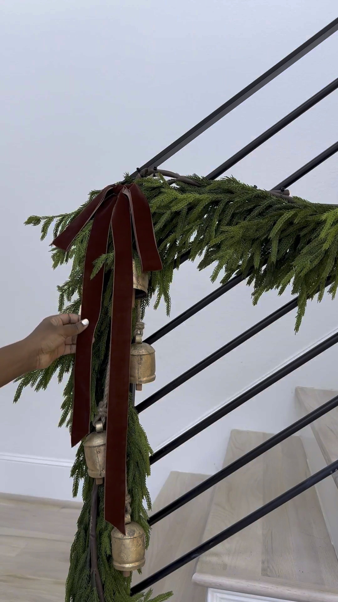 Norfolk Pine Garland is the best for styling! ☺️ Shop the look below! 🤎

#LTKHoliday #LTKHome #LTKStyleTip