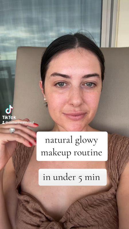 Natural glowy makeup look for our last night of vacation 🌴 

#LTKtravel #LTKbeauty #LTKfindsunder50