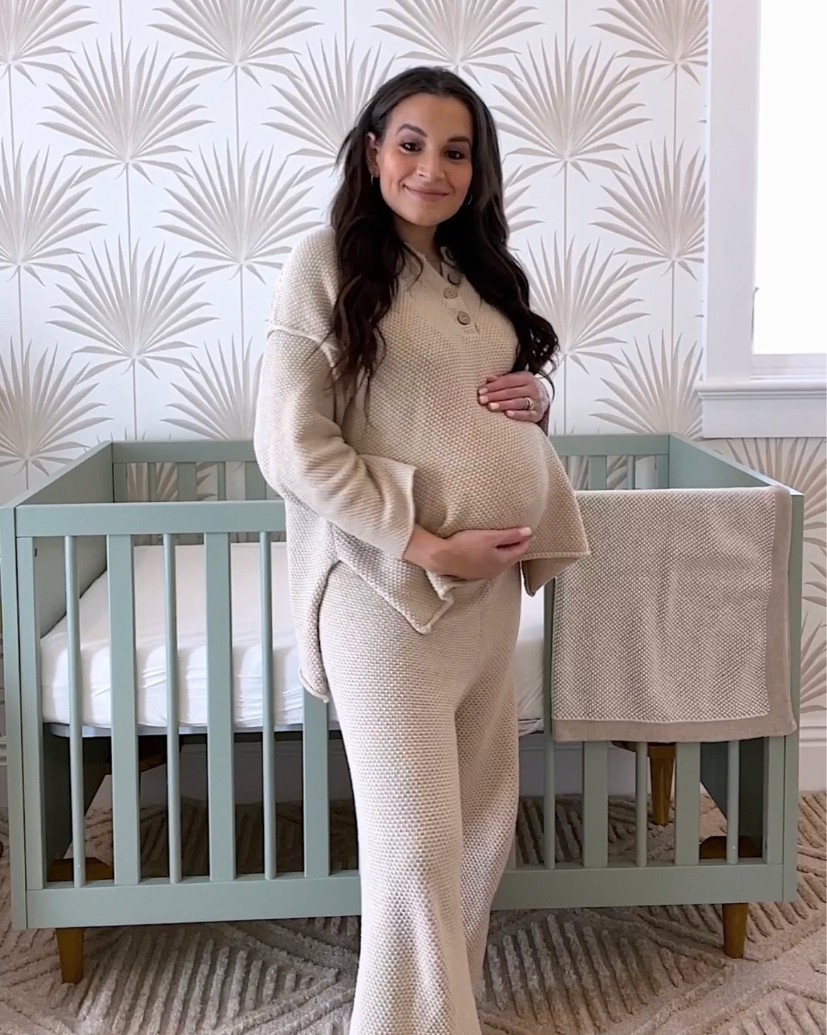 My favorite non maternity set I’ve worn all of pregnancy! 

#LTKbump #LTKFind #LTKstyletip