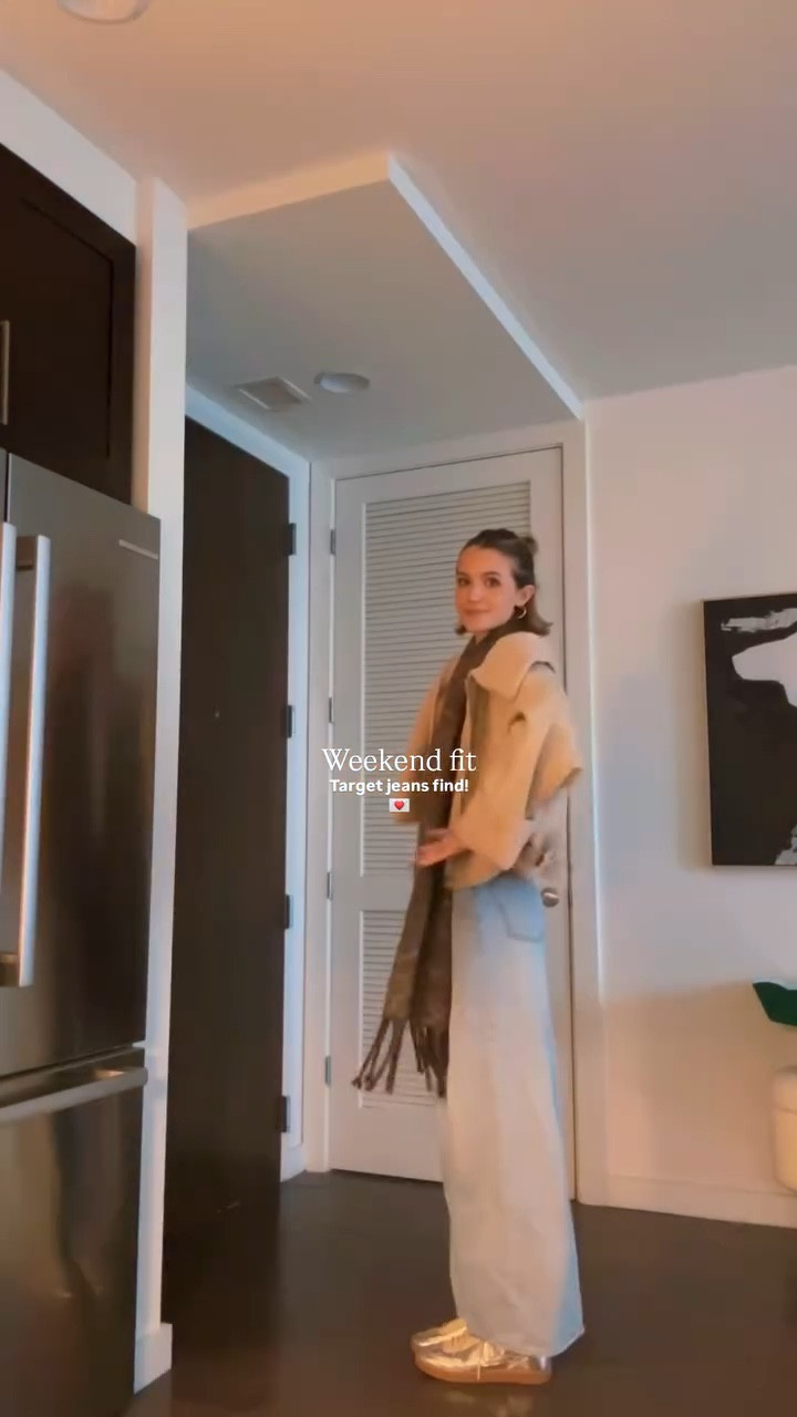 Saturday’s fit!

💌🔗 

Comment SHOP to receive a DM with the link to shop this post on my LTK! 

🫶🏼 https://liketk.it/56Br0