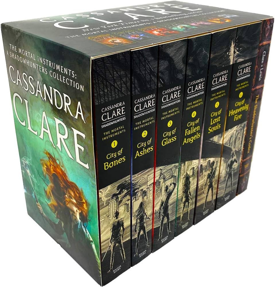 Cassandra Clare The Mortal Instruments 7 Books Collection Set (City of Bones, City of Ashes, City... | Amazon (US)