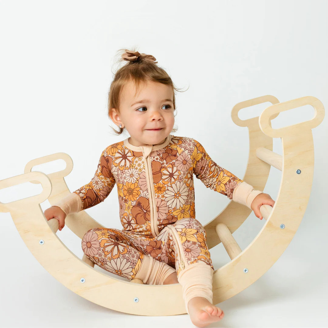 Beige Floral Garden Zippy | Poppy & Rows