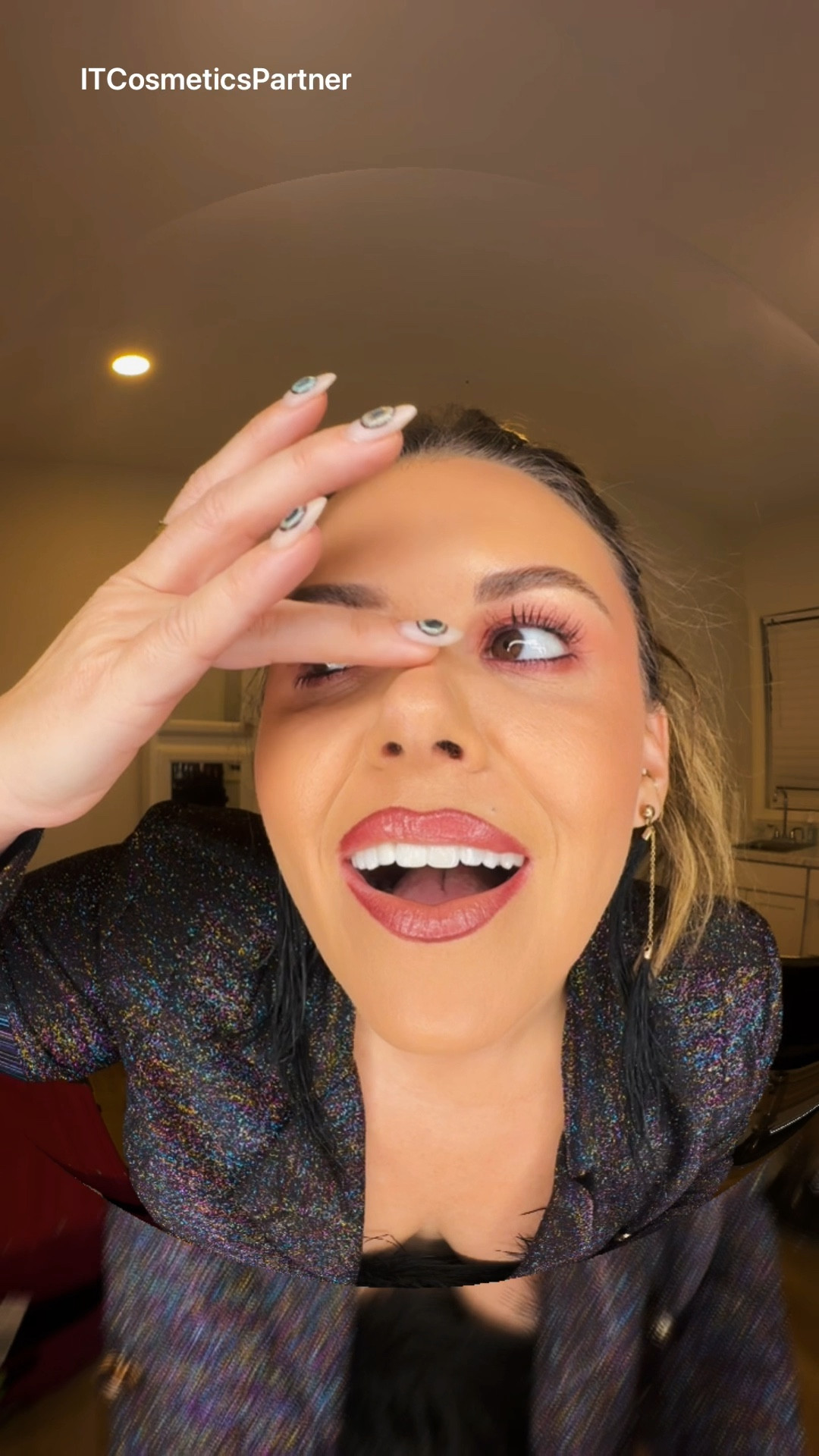 It Cosmetics has me feeling confident this holiday season 🥳

#LTKBeauty #LTKCyberWeek #LTKHoliday