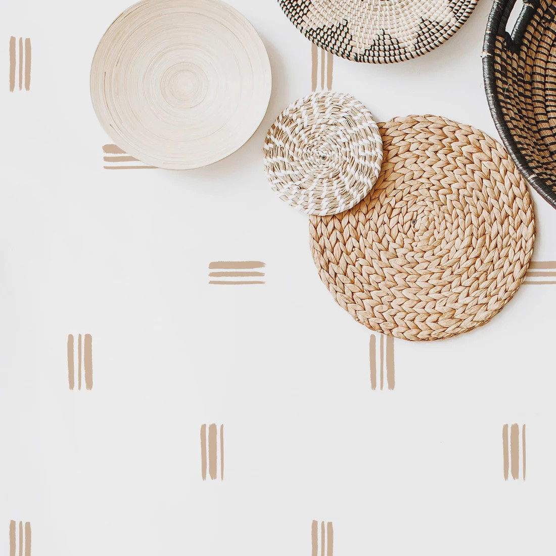 Beige brush strokes print removable wallpaper | Livettes Wallpaper