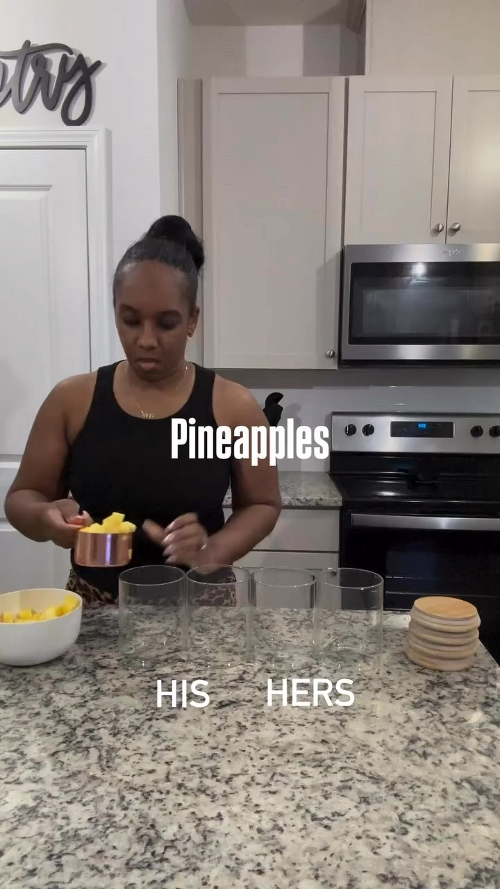 My dinners and lunches might change every week but my fruit jars are always on point. If I’m uncertain about anything it’s what fruits I’ll be having that week but one thing’s for sure I’m eating fruit. 🍓🍇🍊🍍🥝
#fruitjars #fruit

#LTKfoodie #LTKdayinmylife