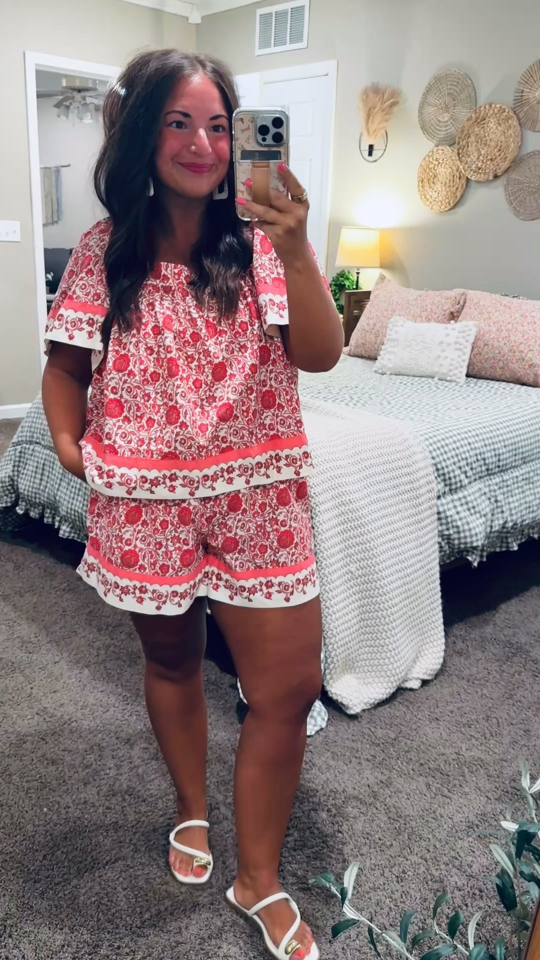 I love finding versatile pieces that can be styled so many different ways! These Target shorts and top are both affordable wardrobe staples that you'll get so much wear out of.

sandals: fit a tad oversized // wearing a 5
shorts: fit true to size // wearing a large
blouse: fits true to size // wearing a large 

 #LTKootd #LTKMidsize