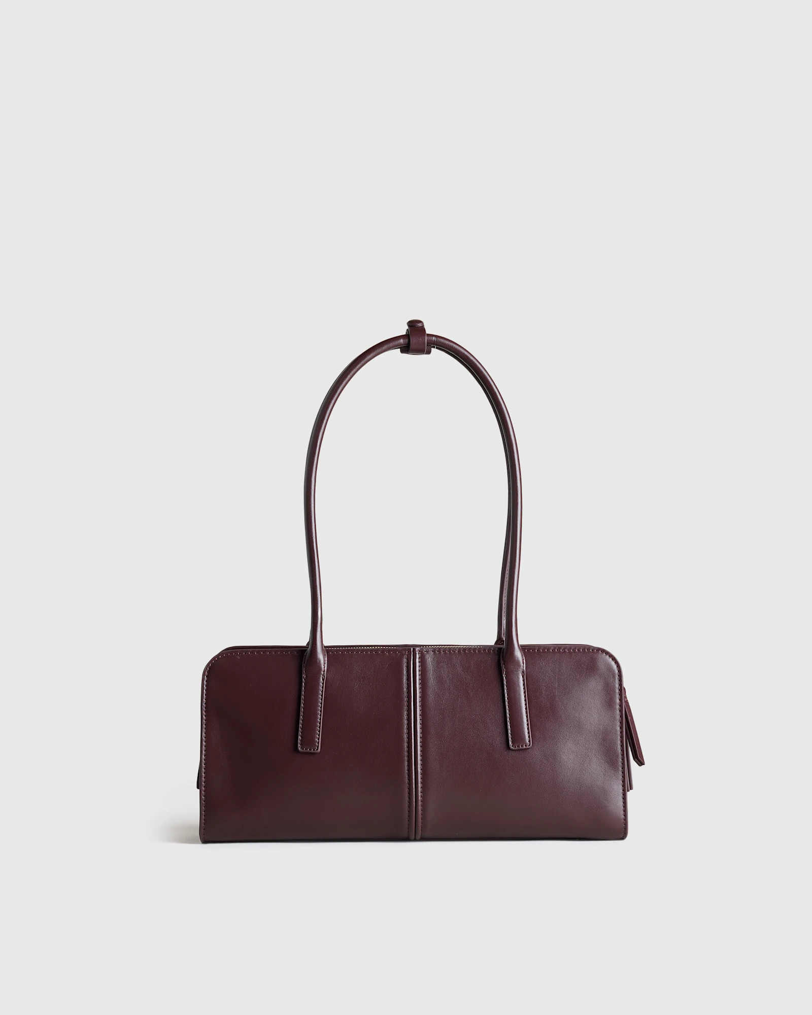 Quince | Women's Bea Shoulder Bag in Black, Italian Leather | Quince