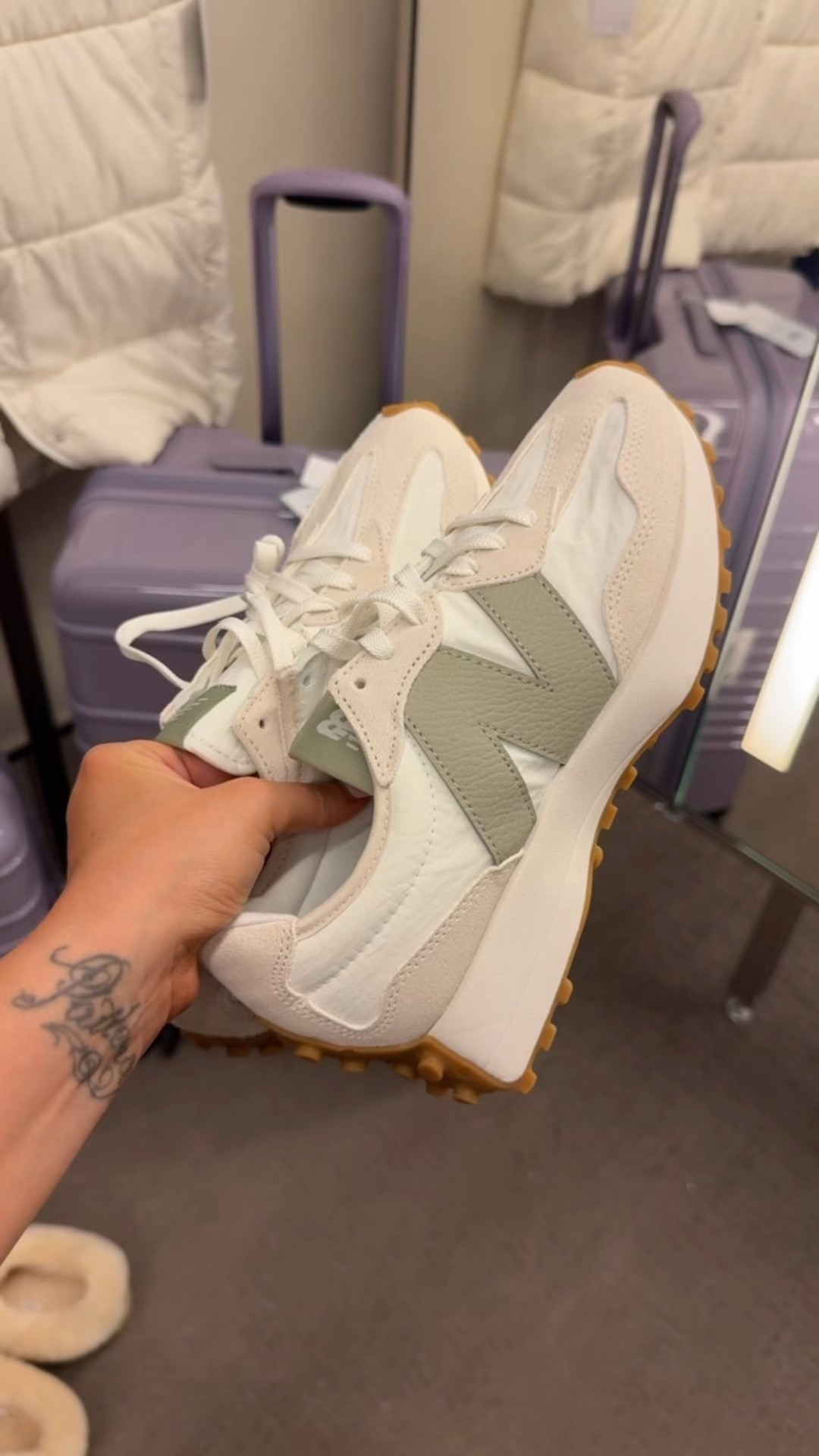 Love the colors of these sneakers! 

#LTKStyleTip #LTKShoeCrush #LTKSaleAlert