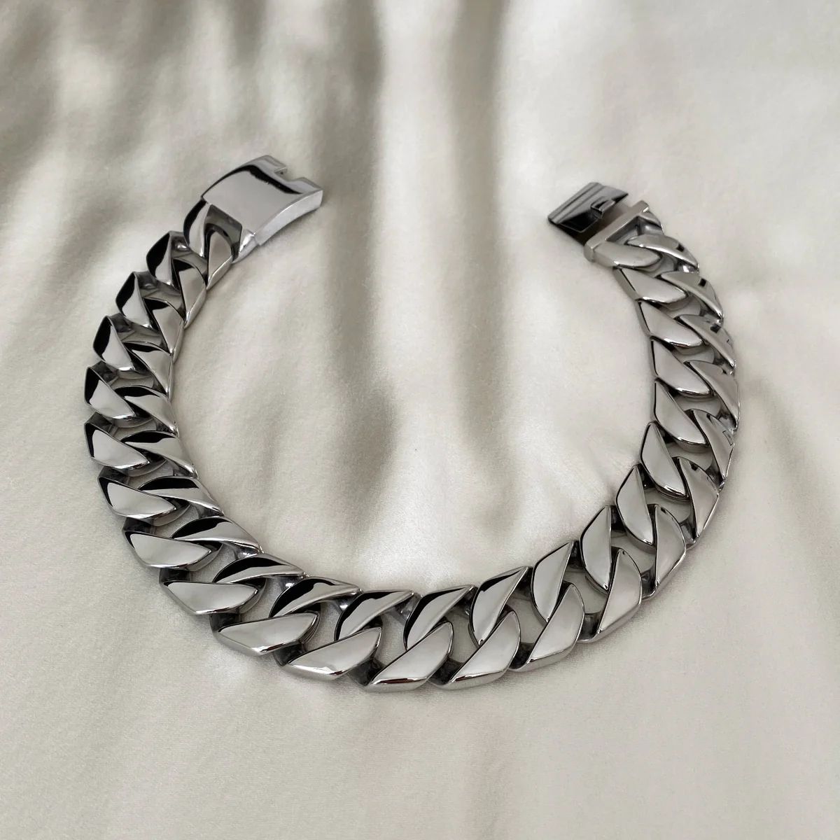 Silver Chunky Chain Necklace | Anisa Sojka