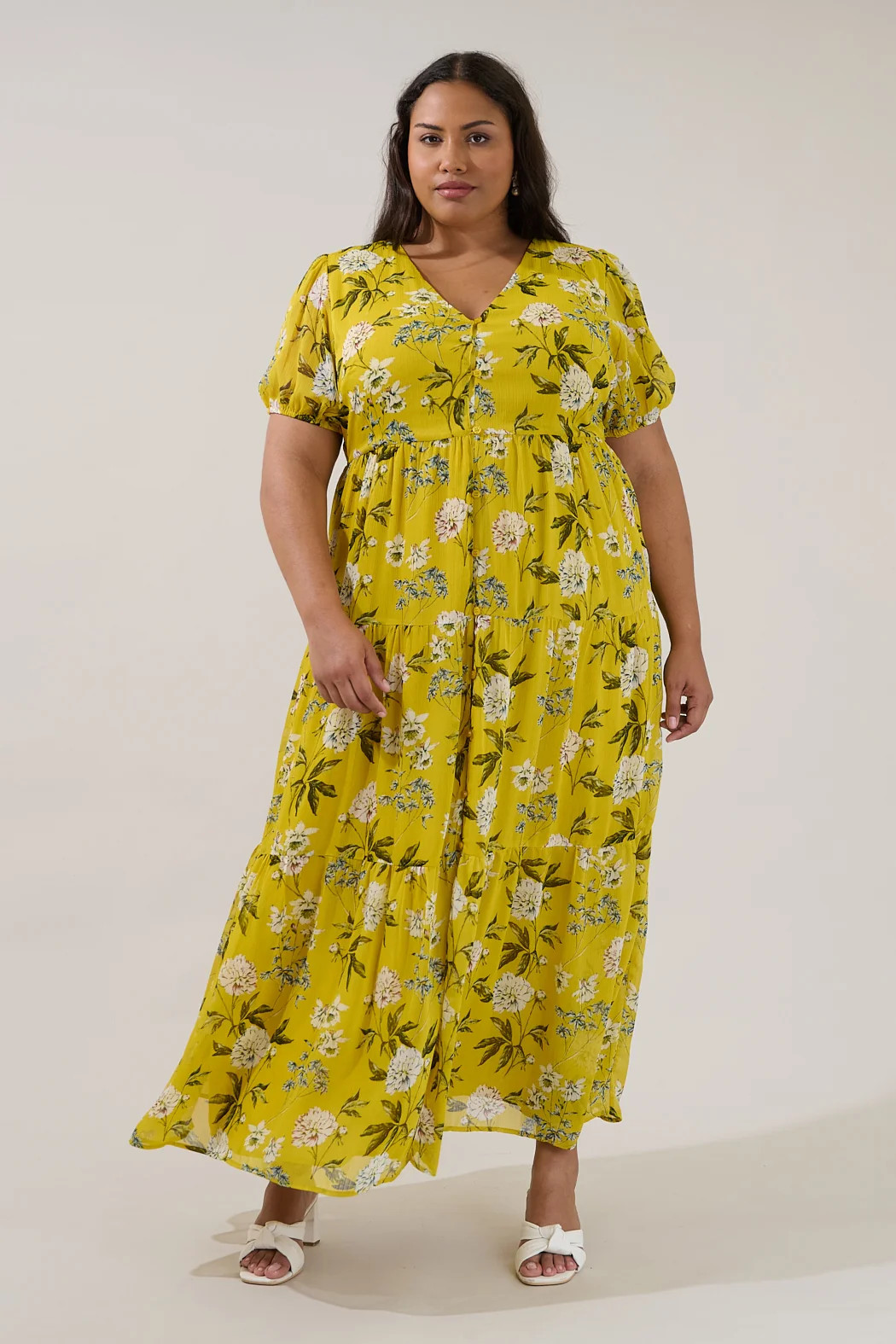 Tiered Maxi Dress Verisa Floral Curve | Sugarlips