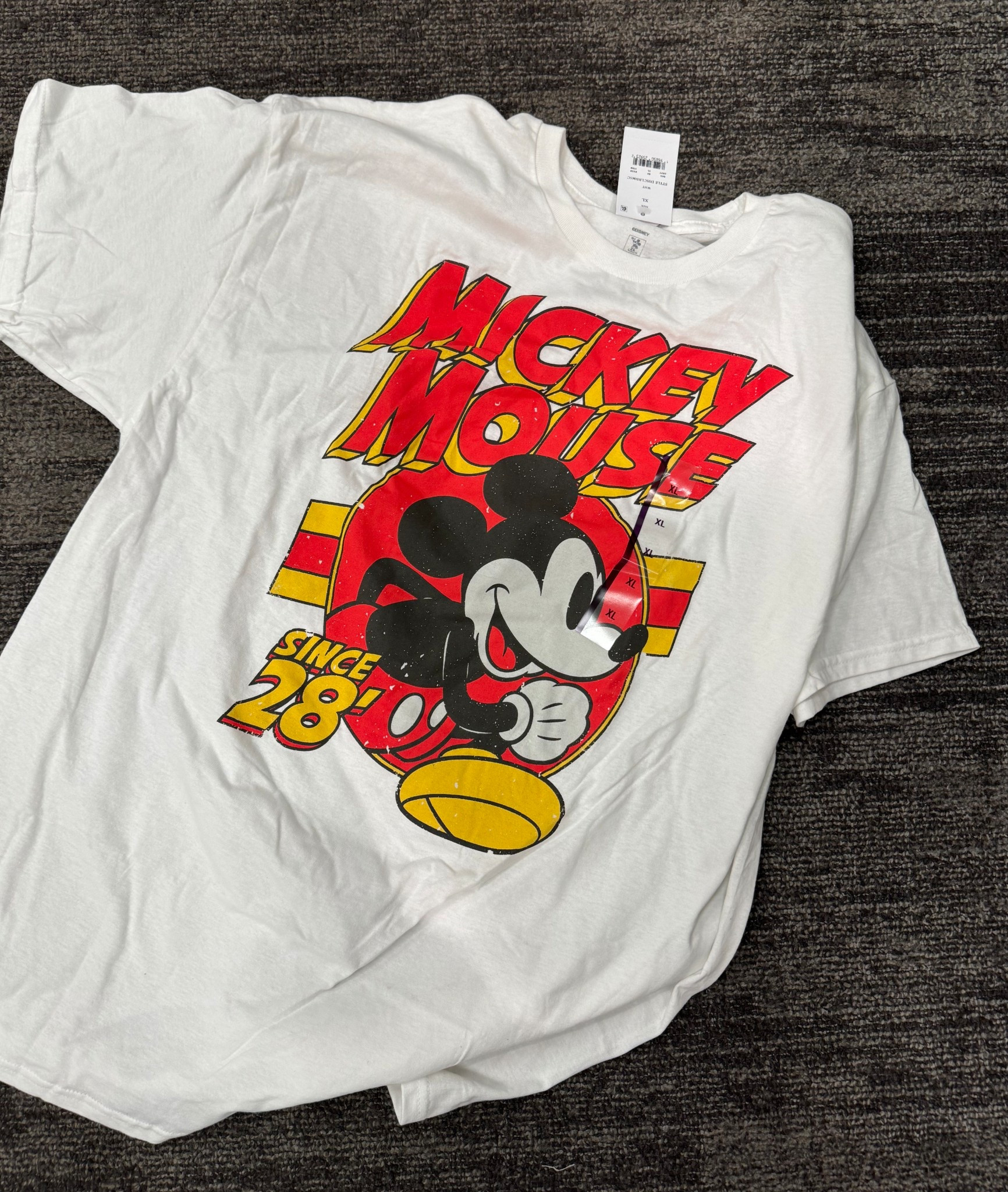 If I were going to Disney I would wear this with biker shorts 

#LTKgrwm #LTKootd #LTKSeasonal