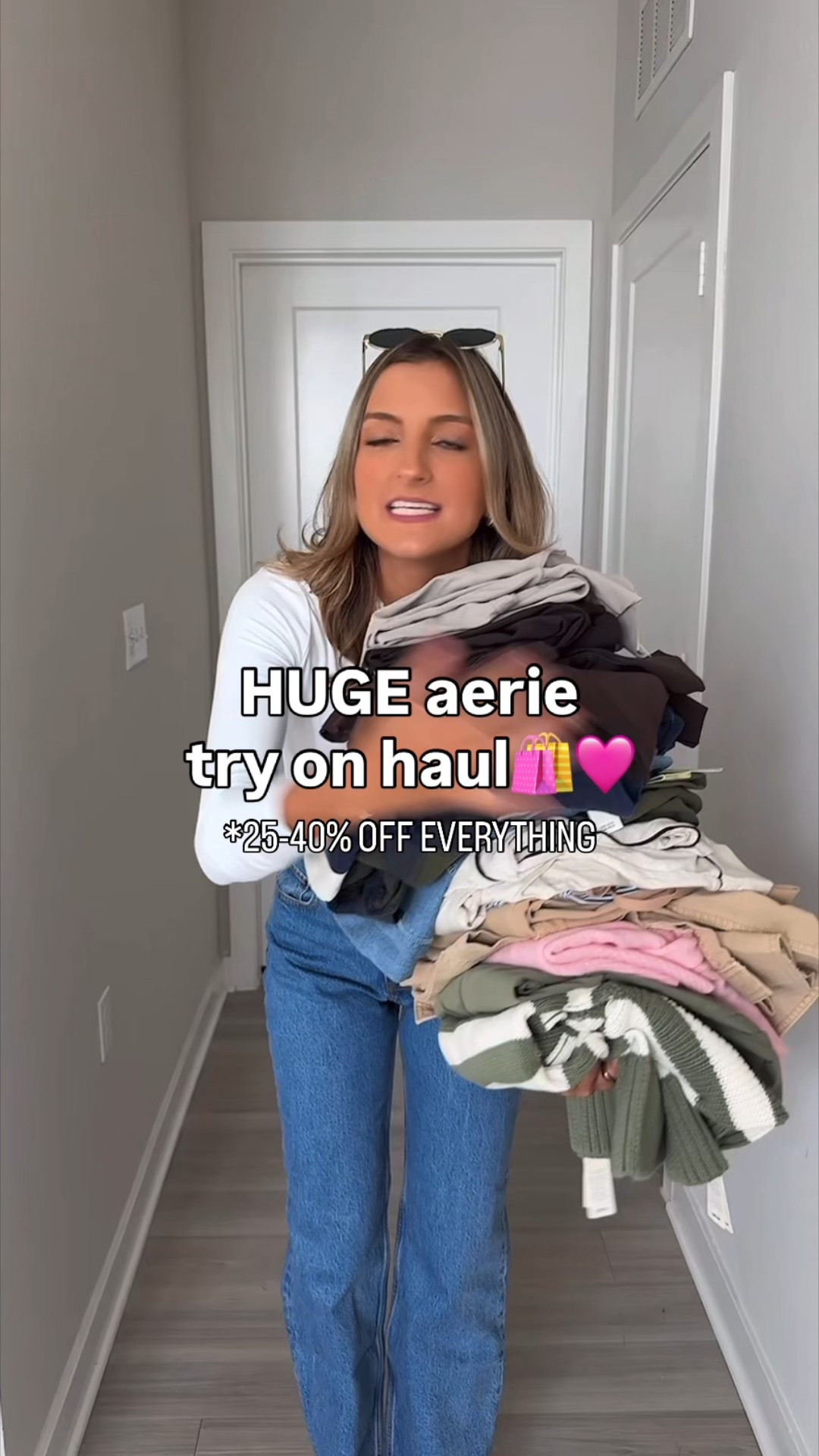 Huge Aerie sale 25 to 40% off all leggings, sweatshirts, lounge wear. Wearing an extra small in everything💕🛍️

#LTKOver40 #LTKSeasonal #LTKFindsUnder50