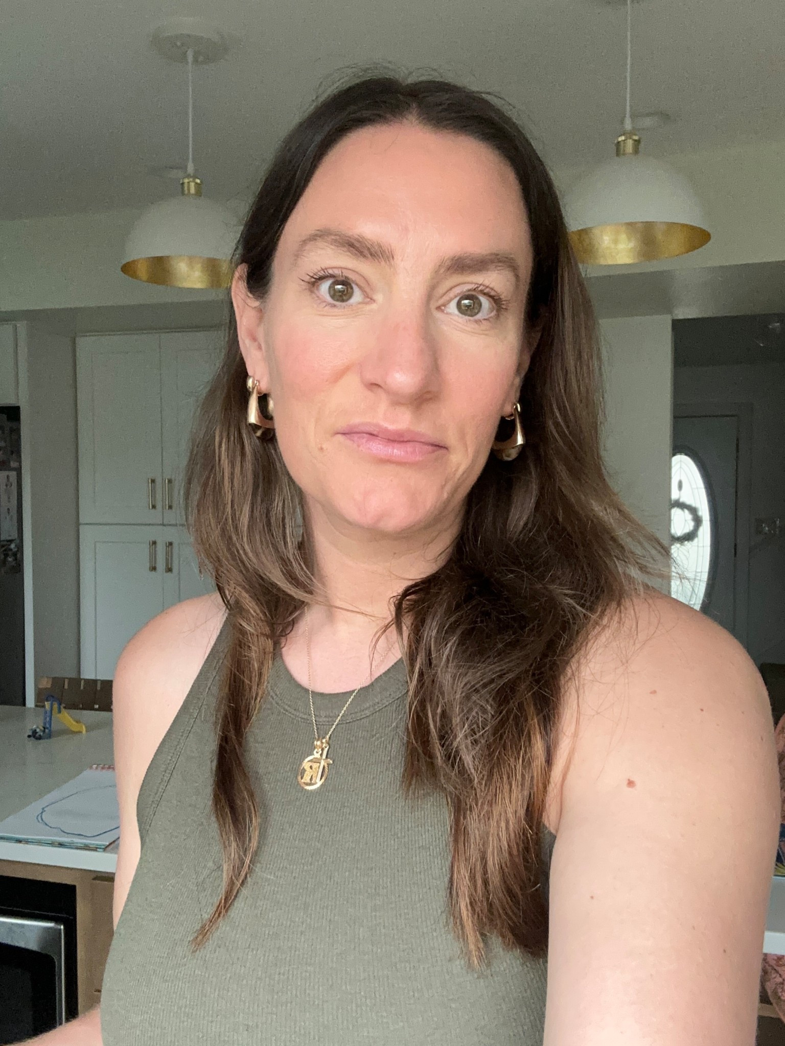 Are you a gold or silver jewelry wearer? Do you know that you probably look a little better in one over the other?

One of the things my clients and I discuss is their coloring. Cool versus warm summer, autumn, winter, spring. Do you know what you are?

We will be diving into easy ways to figure out your color scheme soon! Comment MORE to keep up-to-date on all of the fresh info! ☀️🍁❄️🌷
￼

#LTKSeasonal #LTKBeauty #LTKstorytime