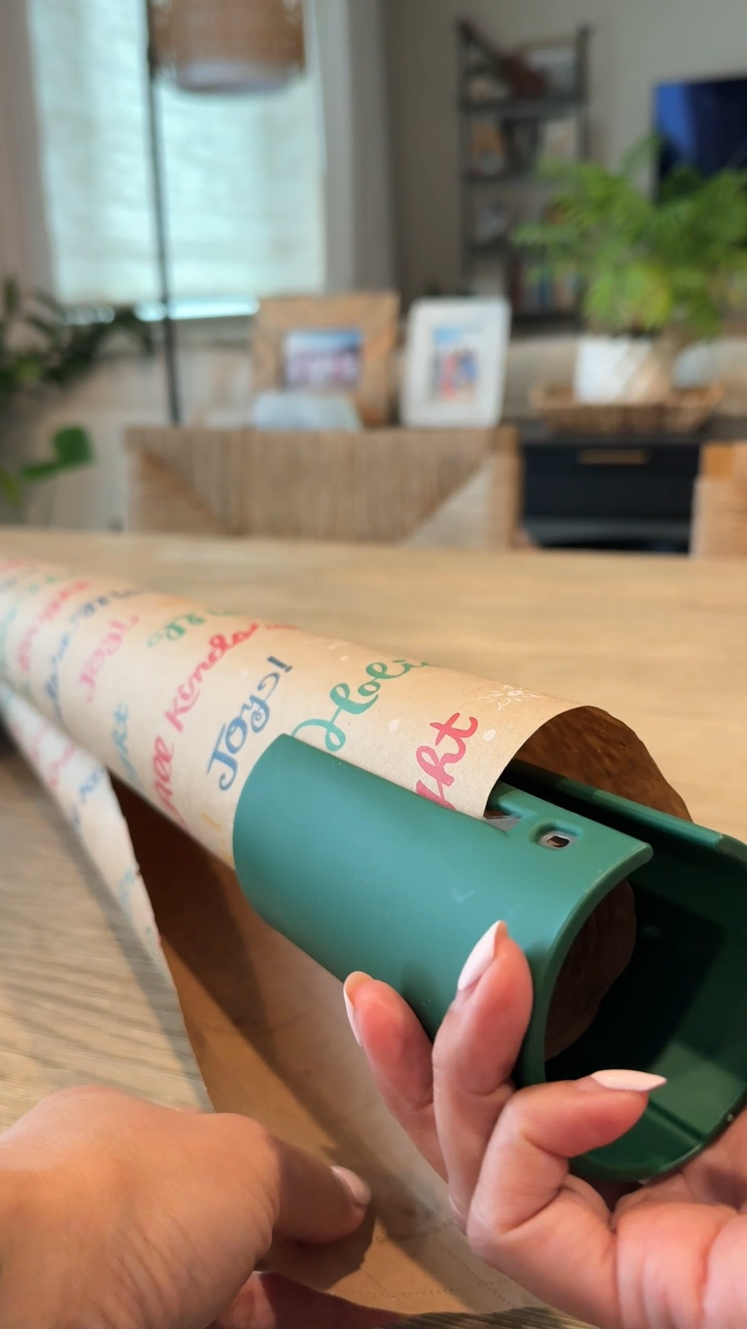 
The Little Elf gift wrapper cutter is so easy to use. Less stress on my fingers from cutting, and always cuts a straight line in one go ✨

Get it before the gift wrapping madness begins 🙃

Comment ELF for a link to shop - just be sure that you’re following me so the link will send properly. 

Holiday gift wrapping 

#LTKSeasonal #LTKGiftGuide #LTKHoliday