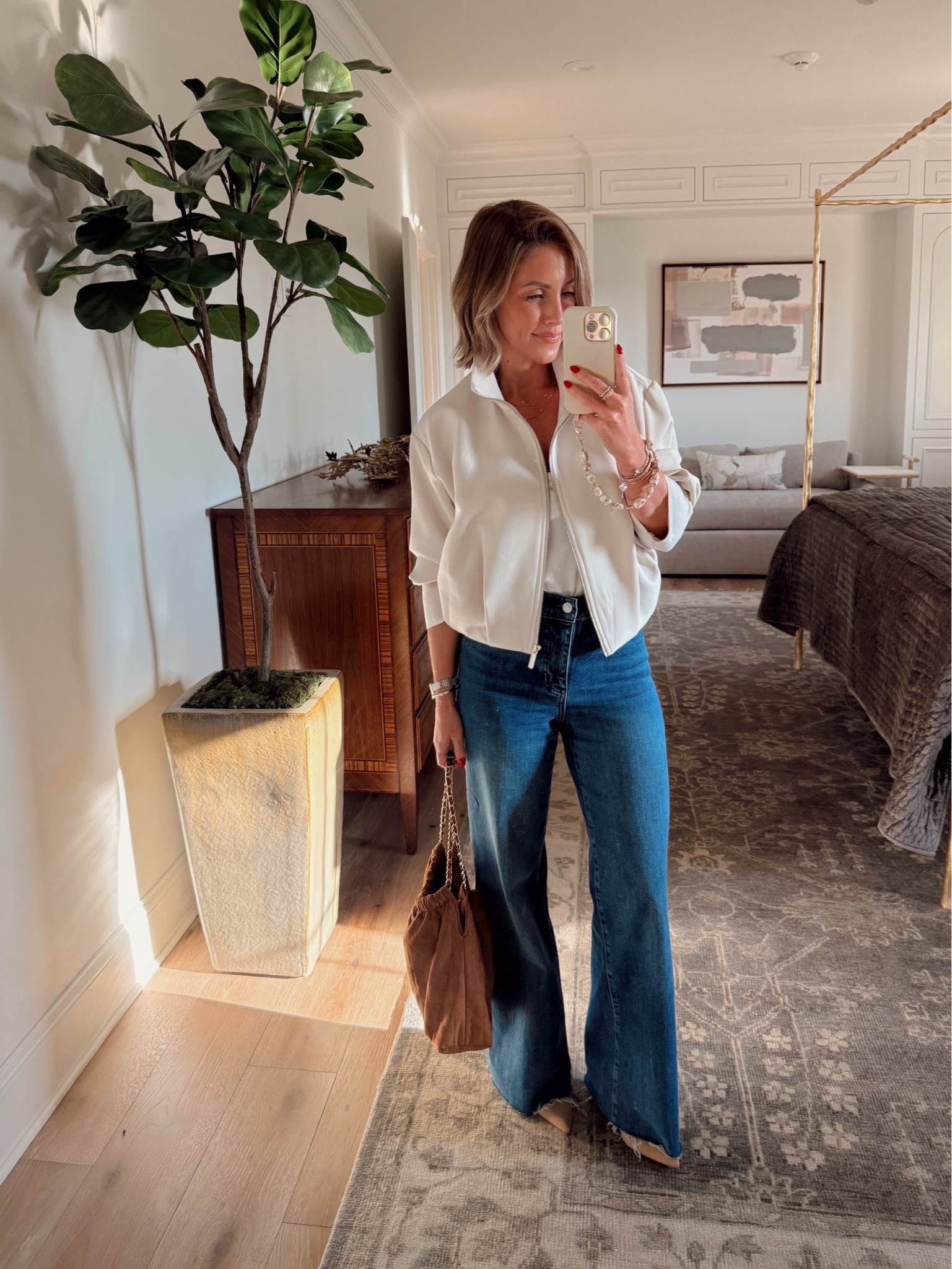 XS jacket / XS tank / 24 jeans

#LTKootd #LTKPetite #LTKOver40