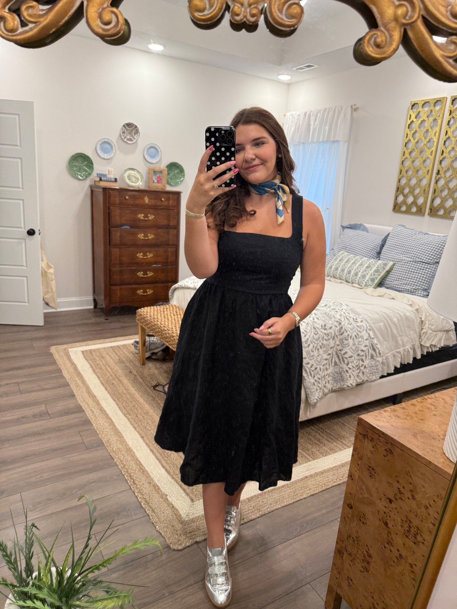 My favorite black midi dress from Quince! Such good quality and can be styled a million ways🤩 

#LTKWorkwear #LTKSeasonal #LTKFindsUnder100
