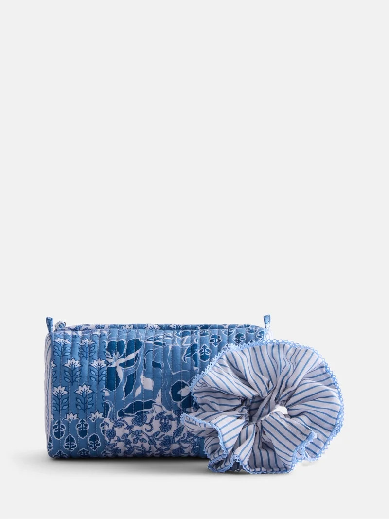 No Boundaries Quilted Pouch with Hair Scrunchie Set, 2-Piece, Women's, Blue Patchwork | Walmart (US)