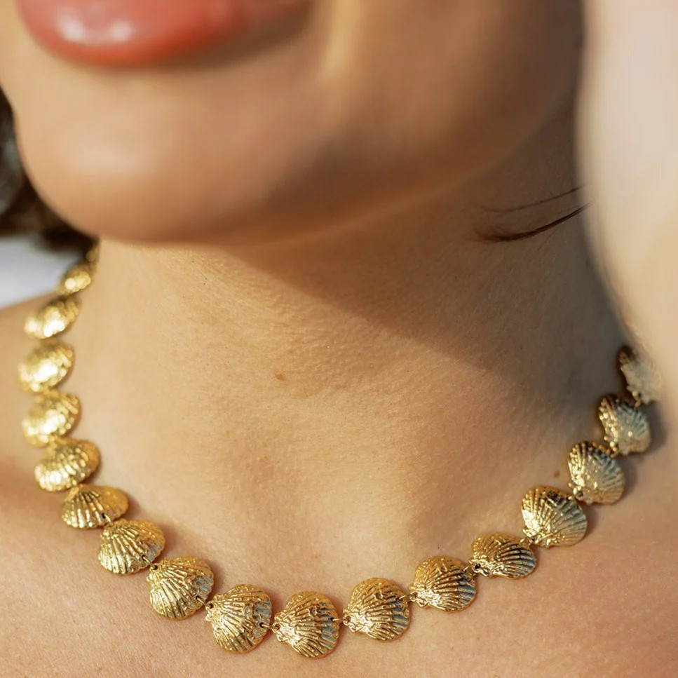 Isla Seashell Choker Necklace | Liv Bella Vita