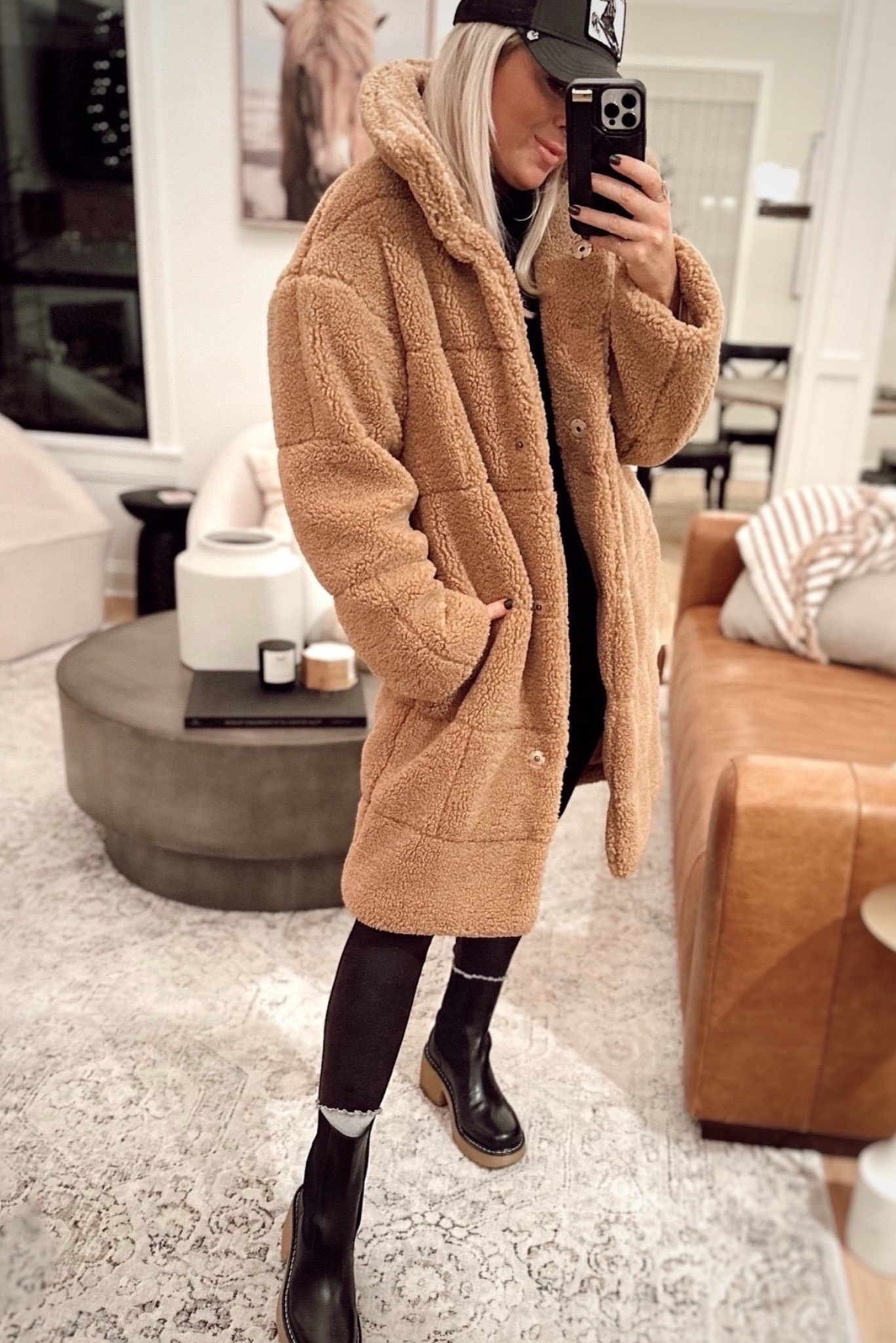 In LOVE with this teddy coat! It’s so comfortable and a bunch of colors!!! ✨
I’m in small. So so cozy! 🧸🧸🧸

Teddy coat. Jacket. Outerwear. Sale. Winter coat. Sherpa. Amazon fashion. 



#LTKGiftGuide #LTKSeasonal #LTKootd