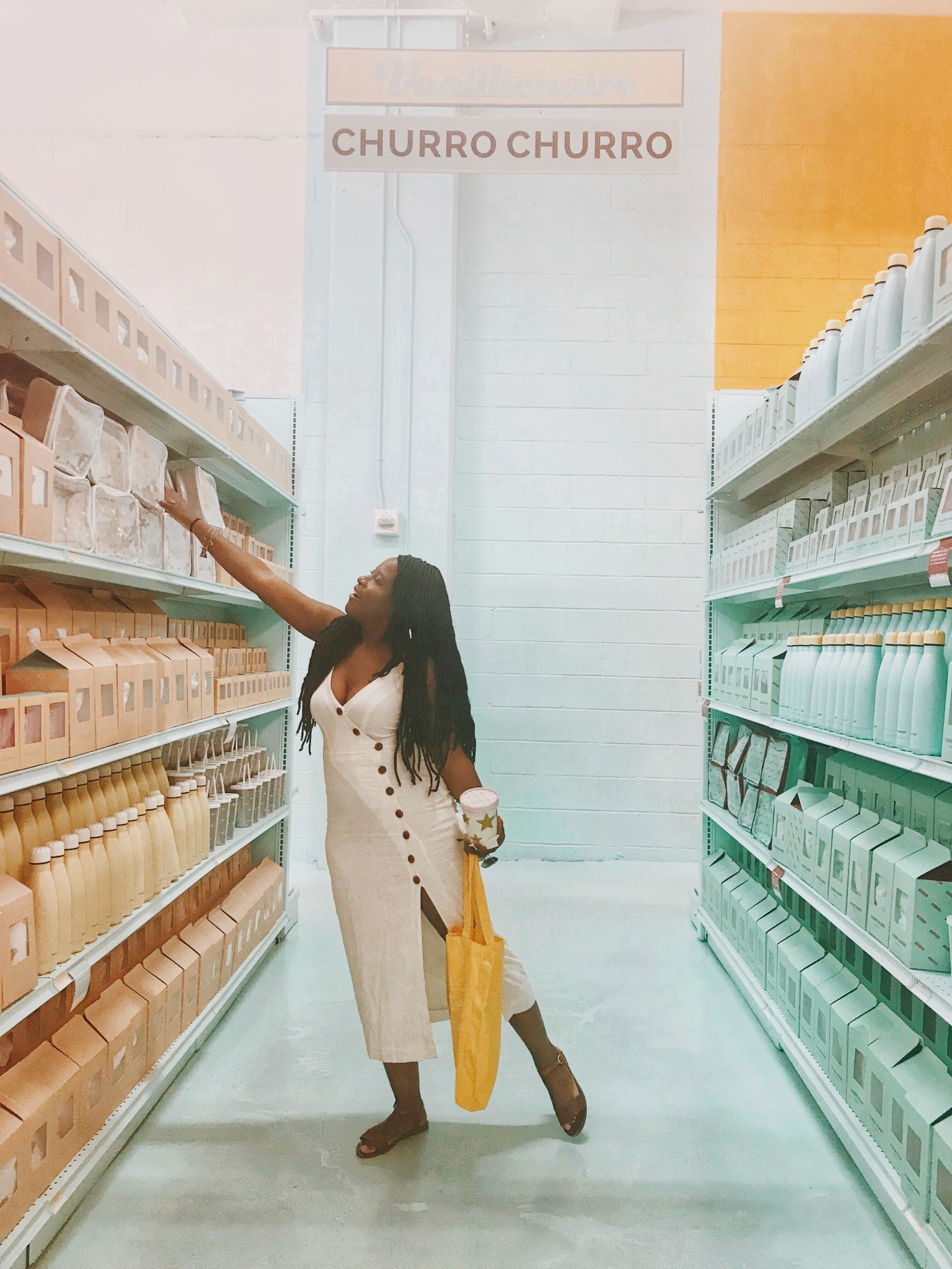 White linen dress 
Brown sandals

Shoes // summer dress // summer dresses // midi dress // vacation outfit 

#LTKShoeCrush #LTKStyleTip