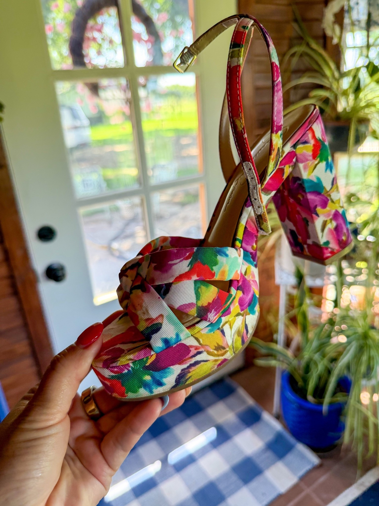 DSW
Shoe sale
Heels
Jessica Simpson 
Summer
Wedding guest
Colorful
Floral

#LTKgrwm #LTKSaleAlert #LTKWedding