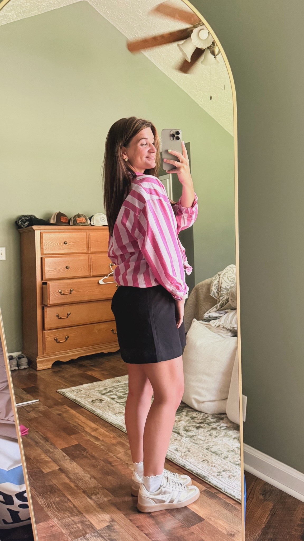 button ups are so versatile & perfect to throw over a sundress or bikini !!! 

I always size up to a M or L for an oversized fit 

#LTKootd #LTKU #LTKSeasonal