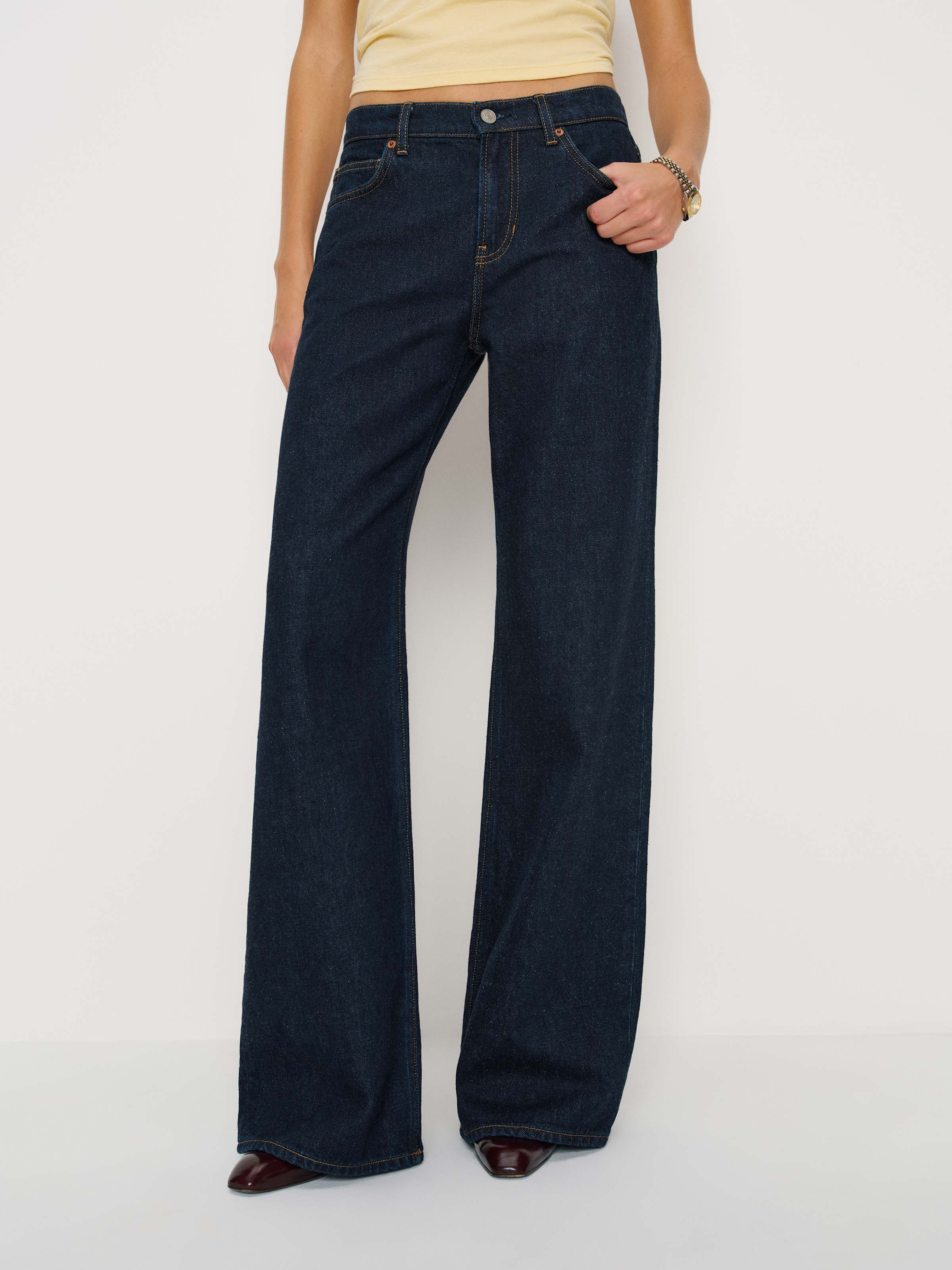 Cary Low Rise Slouchy Wide Leg Jeans | Reformation (Global)