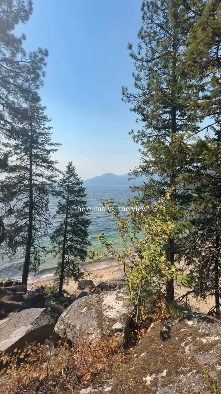 Hiking OOTD 🥾🌊🌲🏔️

#LTKfitnessgoals #LTKActive #LTKTravel