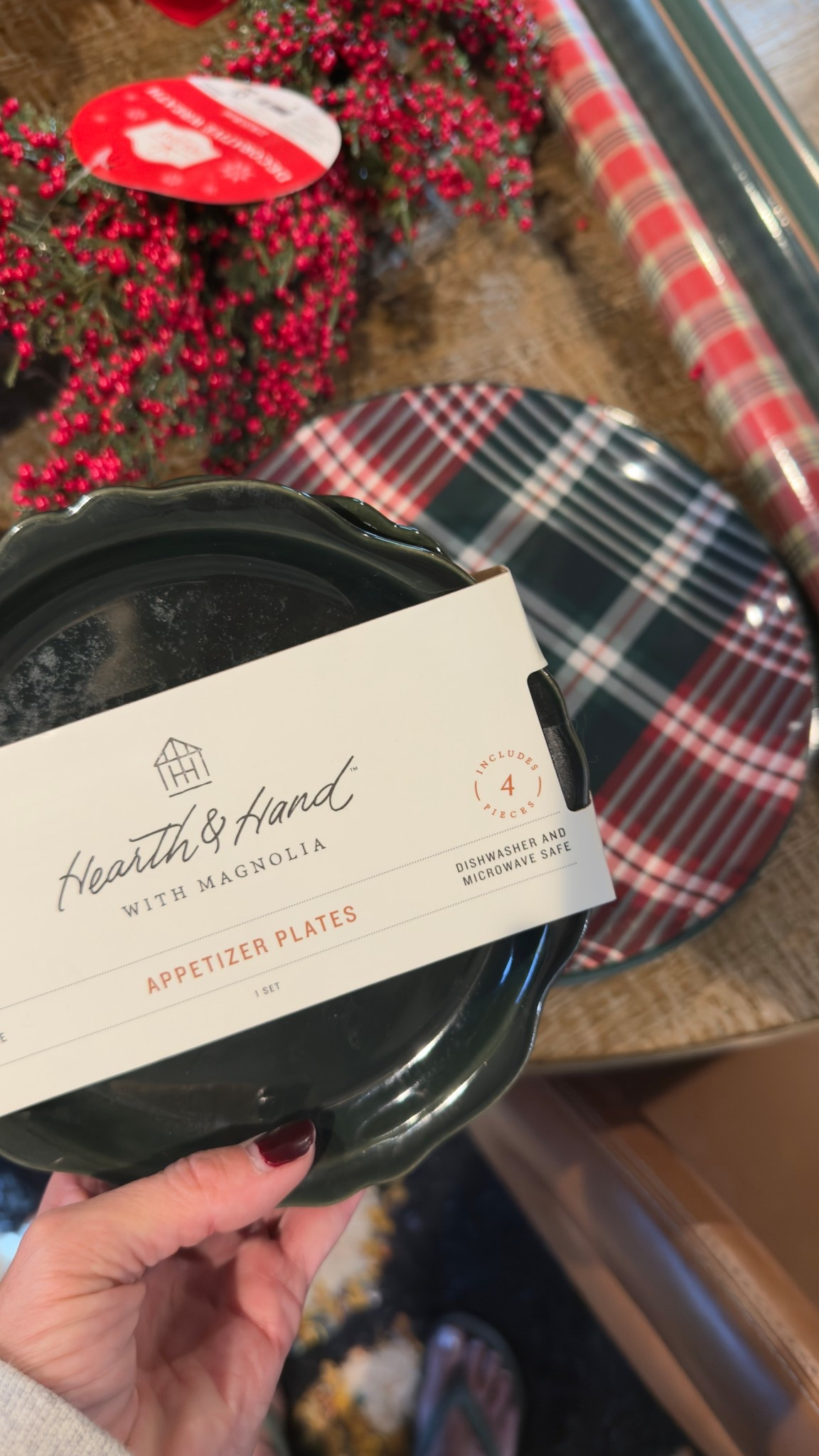 oooooh these holiday plates work perfectly together!! 🙌🙌🙌

#LTKHoliday #LTKHome #LTKSeasonal