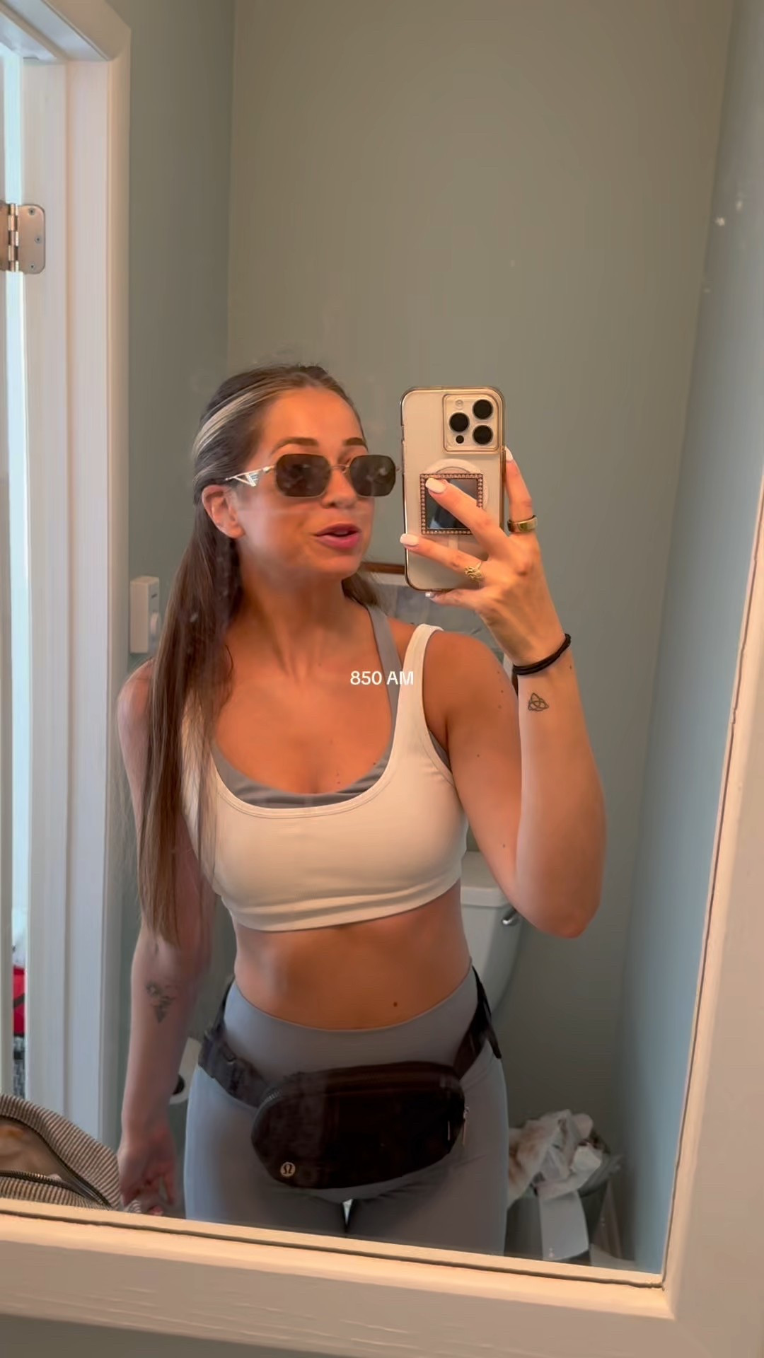 CRZ set, Aritzia top, everything fits true to size! 