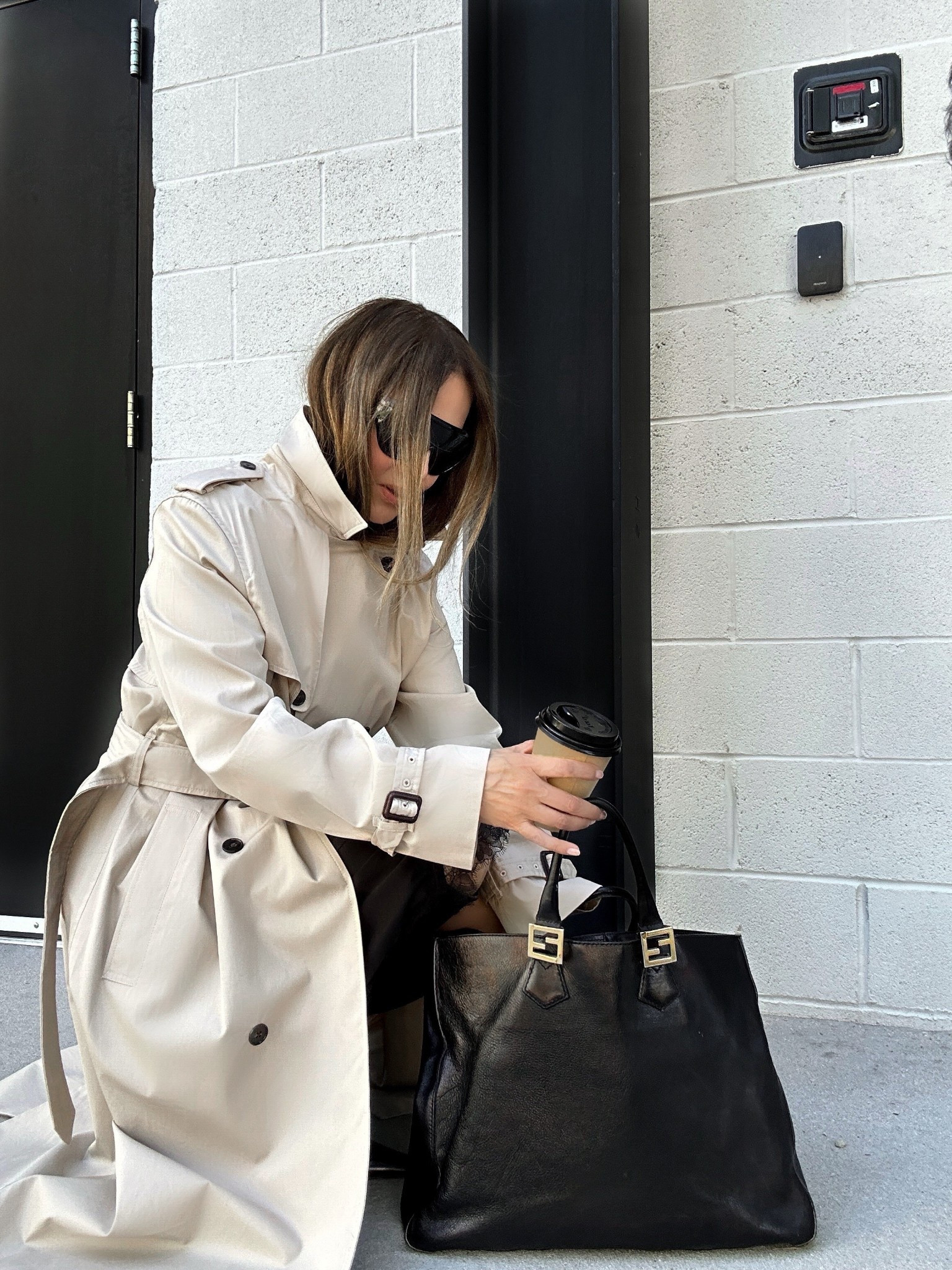 The perfect trench coat! @Aritzia LolaRioStyle spring outfit ideas , casual style , chic everyday outfits,  spring wardrobe staple , what to wear,
lolariostyle 

#LTKootd #LTKSeasonal