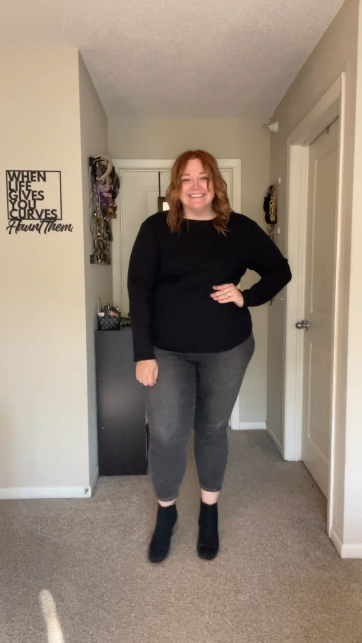 2 perfect workwear tops easily business casual or business professional. INFS-AMBTARA to save 10%

Wearing the M in both as a plus sized pear shaped 16/18

#LTKWorkwear #LTKPlusSize #LTKMidsize