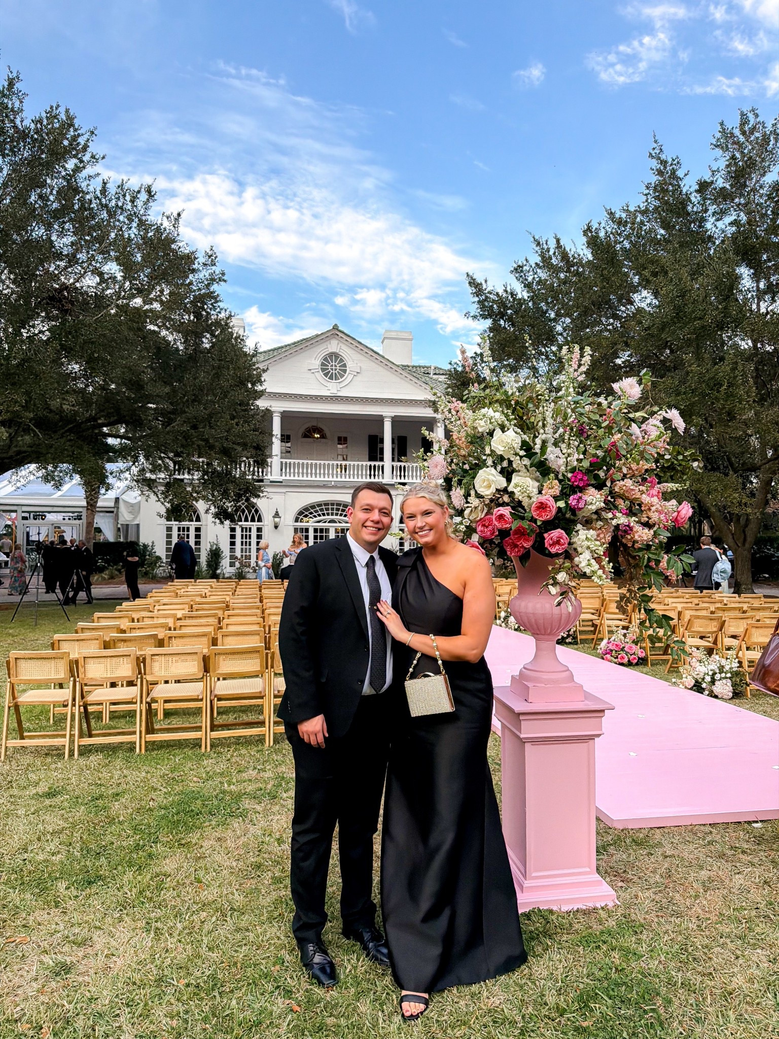 Black tie wedding guest 
Black dress 
Black gown 

#LTKWedding