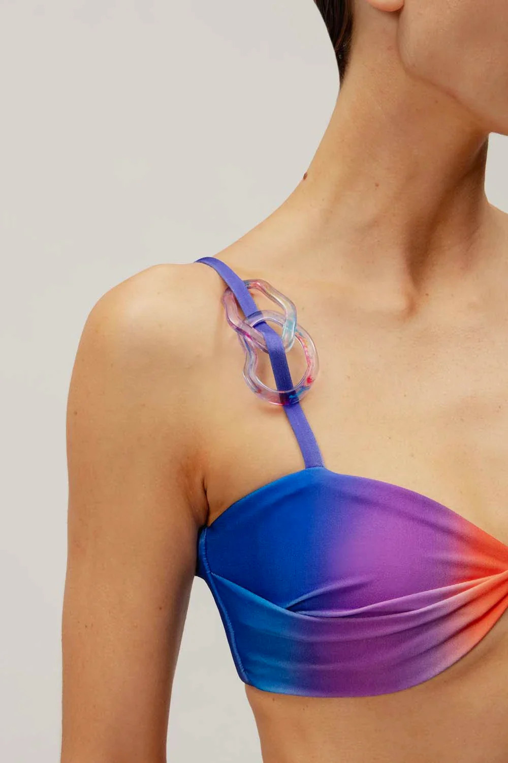 Caro Bikini Top Red in Lycra - Resort 25 | BAOBAB INT