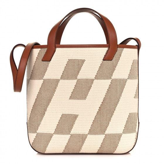 HERMES

Swift Toile H Cabas H En Biais 27 Ecru Naturel Gold | Fashionphile