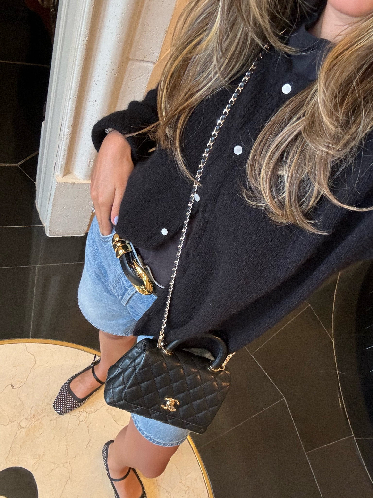 jorts season is here ✨✨ 



#outfit #outfitinspo #jorts #jortsoutfit #summeroutfit #outfitoftheday #fitcheck #grwm #balletflats

#LTKSeasonal