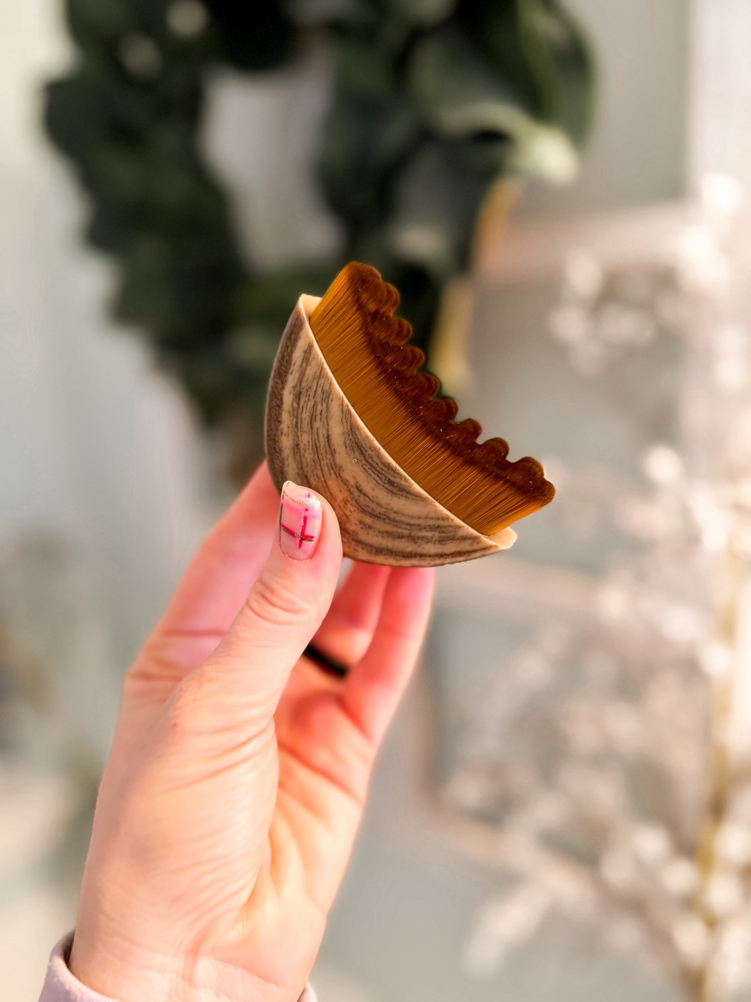 Contour lymphatic bristle brush for face on Amazon


#LTKOver40 #LTKFindsUnder50 #LTKmorningroutine