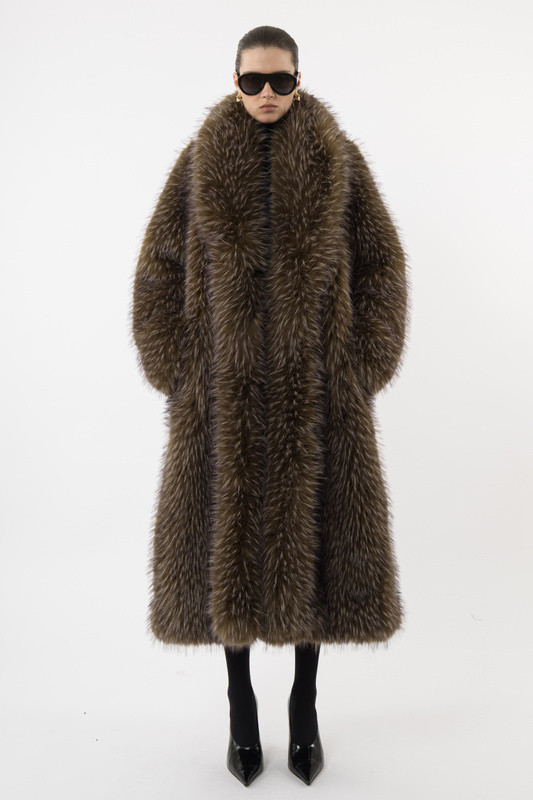 Long Faux Fur Coat | ARAKII