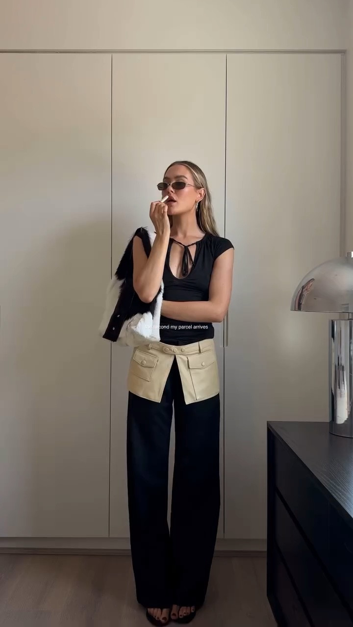 * instantly styles outfit around new purchase * 

#LTKsummer #LTKstyletip #LTKaustralia