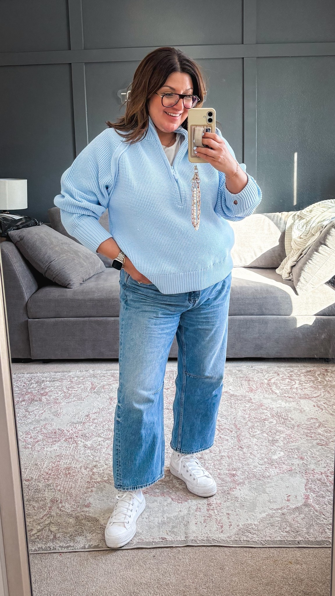 Today’s ootd:
Aerie sweater - XL
Madewell jeans -32
Converse high top platforms



#LTKOver40 #LTKMidsize #LTKSaleAlert