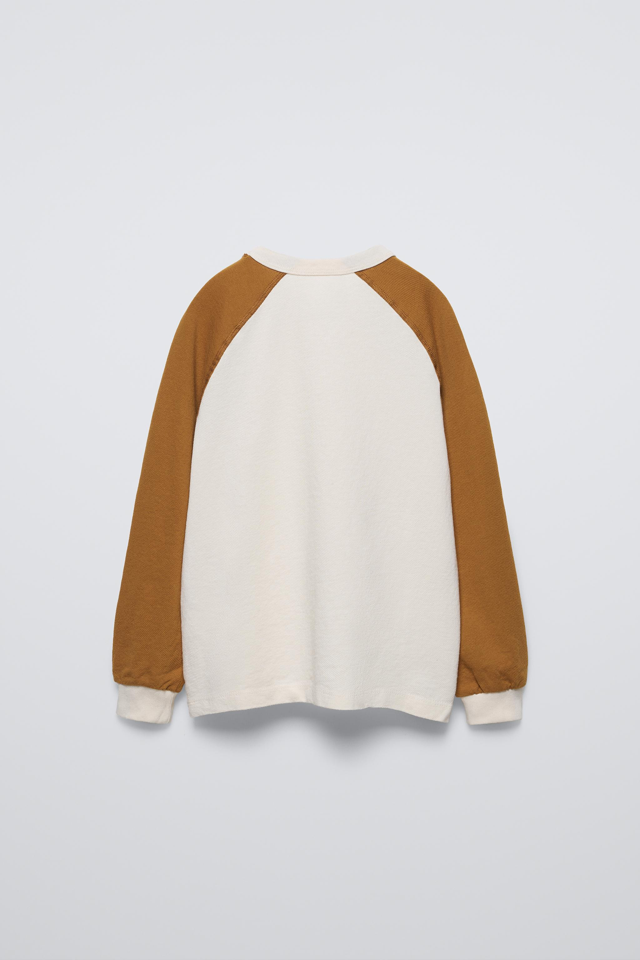 CONTRASTING RAGLAN T-SHIRT | Zara US