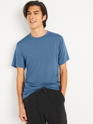 Beyond 4-Way Stretch T-Shirt for Men | Old Navy (US)