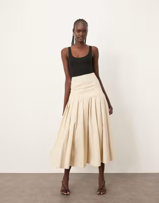 ARRANGE ultimate structured pleated maxi skirt in off white | ASOS | ASOS (Global)