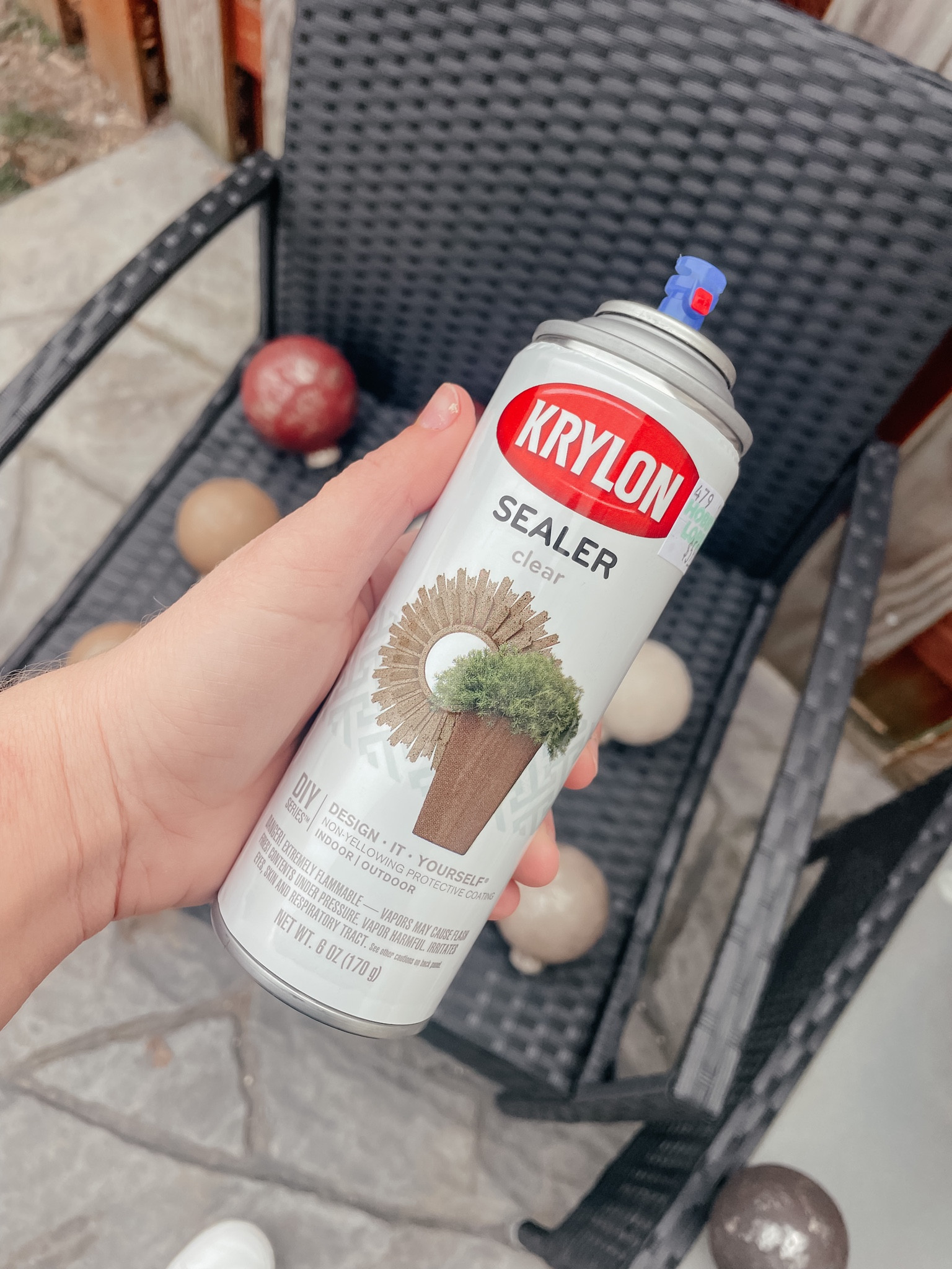 #ltkdiy craft sealer for Christmas ornaments 

#LTKhome