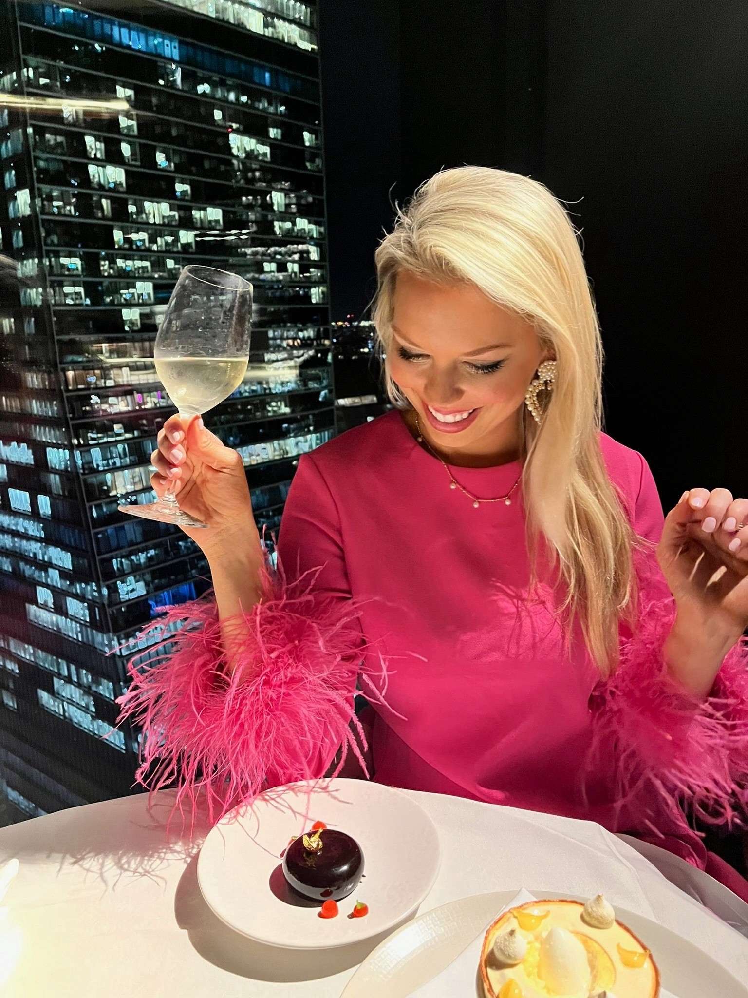 Sale alert on one of my all time favorite dresses!

#tuckernuck
#pinkdress
#partydress
#feathersleeve


#LTKSaleAlert #LTKGiftGuide #LTKHoliday