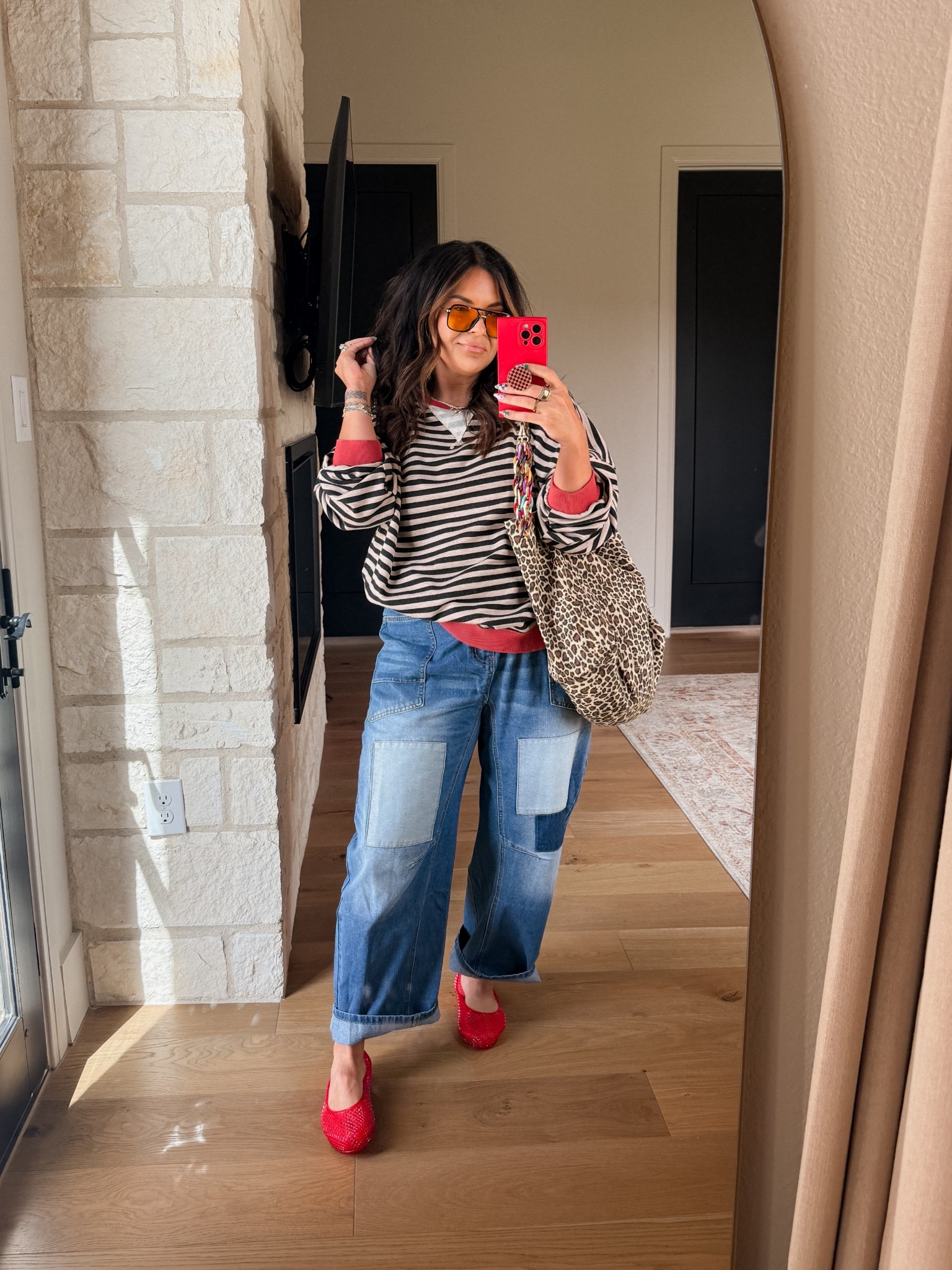 Amazon spring look! 
Striped Sweatshirt: XXL
Patchwork tie barrel jeans: 14
Jelly shoes: TTS


#LTKMidsize #LTKStyleTip #LTKFindsUnder50