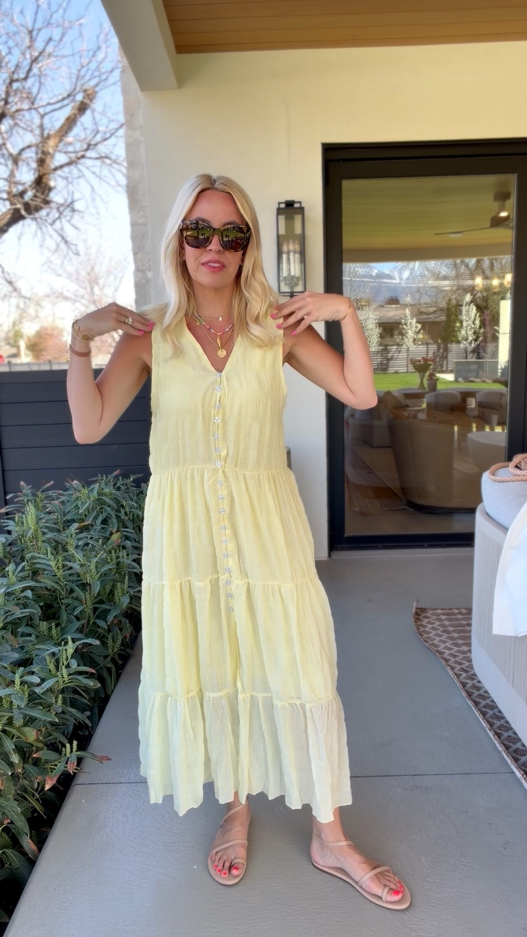 I got this dress in the yellow and I am obsessed! 

#LTKootd #LTKgrwm #LTKmomlife