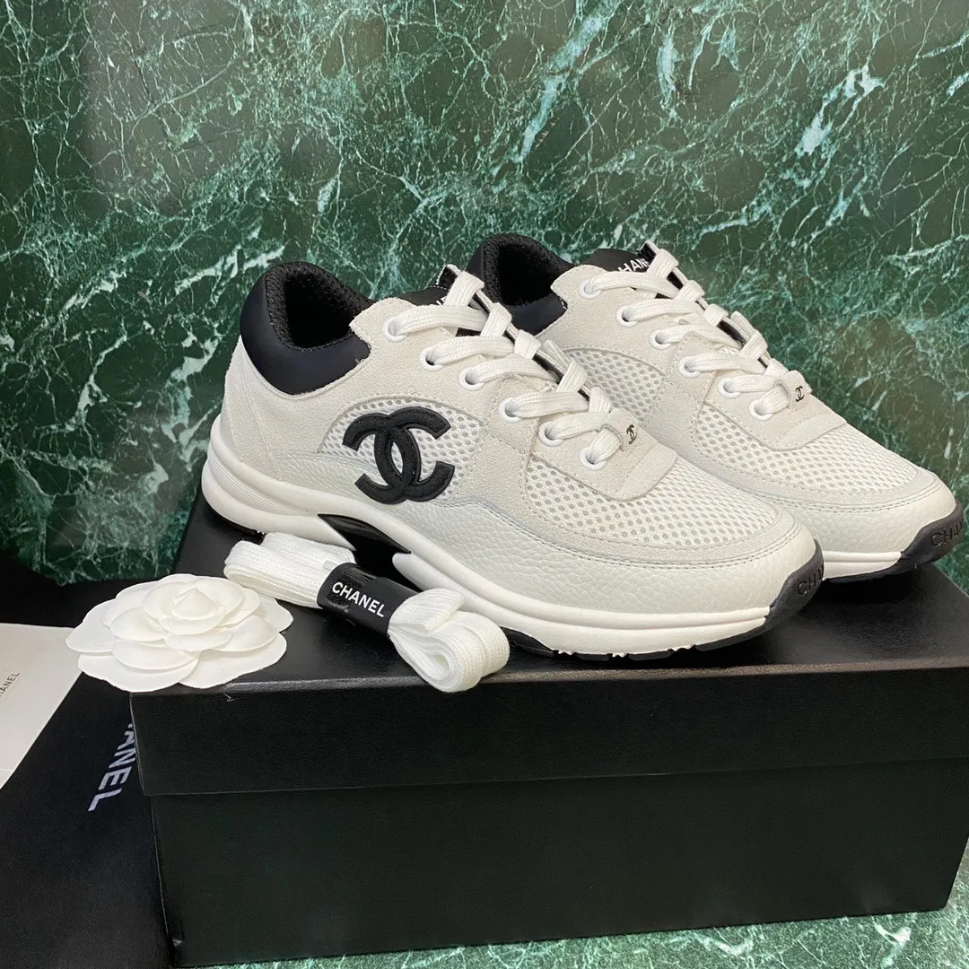 Classic Chanel matching color daddy casual shoes, the counter is super hot! It goes with everythi... | DHGate