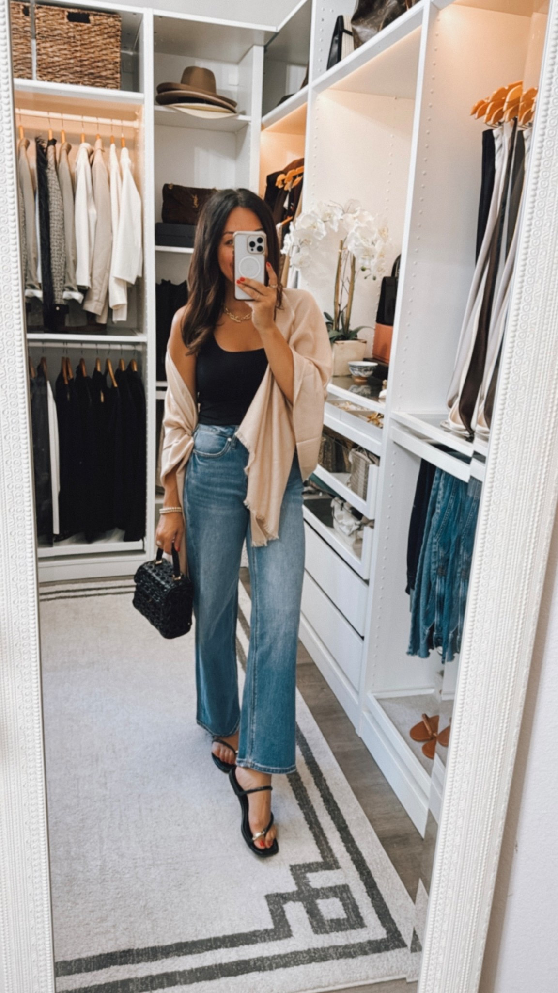 My favorite jeans back in stock, fit TTS 28-inseam 
The perfect everyday jeans 

#LTKOver40